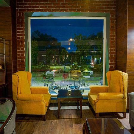 The Zenith - A Boutique Hotel By Hot Millions Mohali 外观 照片
