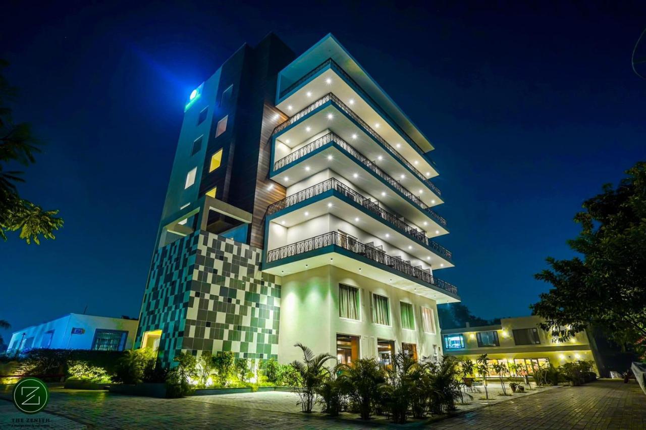 The Zenith - A Boutique Hotel By Hot Millions Mohali 外观 照片