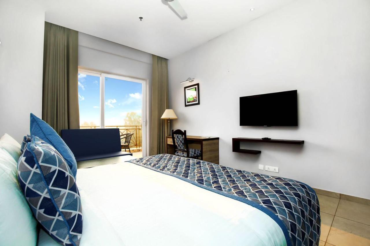 The Zenith - A Boutique Hotel By Hot Millions Mohali 外观 照片