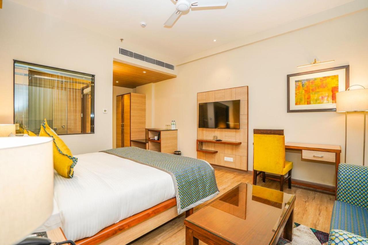 The Zenith - A Boutique Hotel By Hot Millions Mohali 外观 照片