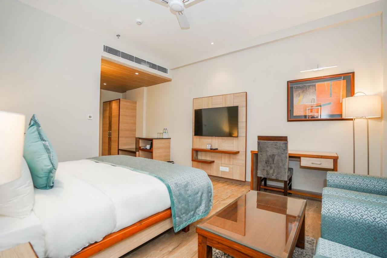 The Zenith - A Boutique Hotel By Hot Millions Mohali 外观 照片